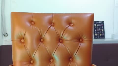 Snapshot of aitanarus chatting on December 2024 02:33:01 PM Ahitana Russ online show from December 2024 02:33:01 PM