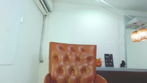 Snapshot of aitanarus chatting on January 2025 07:38:01 PM Ahitana Russ online show from January 2025 07:38:01 PM