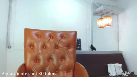 Snapshot of aitanarus chatting on January 2025 08:33:01 PM Ahitana Russ online show from January 2025 08:33:01 PM