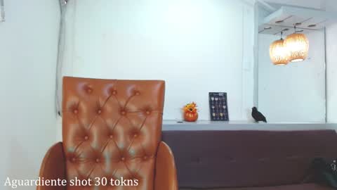 Snapshot of aitanarus chatting on January 2025 07:37:01 PM Ahitana Russ online show from January 2025 07:37:01 PM