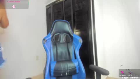 Aixa Burgos online show from September 2025 01:01:01 PM