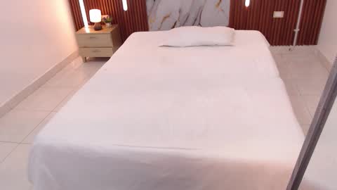 AIXA  online show from September 2025 12:10:01 PM