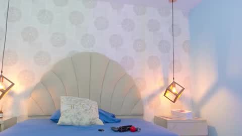 AIXA online show from October 2025 07:58:02 PM