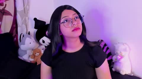 Akari online show from January 2026 01:33:01 AM