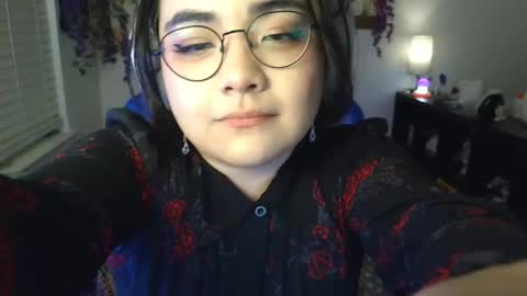 Aki . online show from October 2025 03:05:02 AM