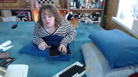Natalie online show from October 2025 06:28:01 AM