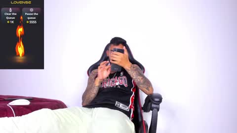 Akira online show from March 2025 01:04:02 AM