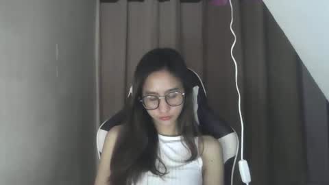 Snapshot of akira_z101 chatting on March 2025 02:15:02 PM akira_z101 online show from March 2025 02:15:02 PM