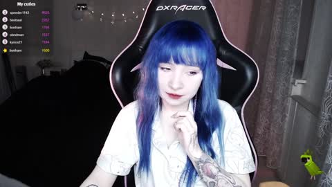 akirahartyx online show from January 2025 02:05:01 PM