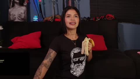 Alaia online show from March 2025 12:20:01 AM