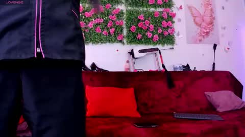 Alaia online show from October 2025 10:10:01 PM