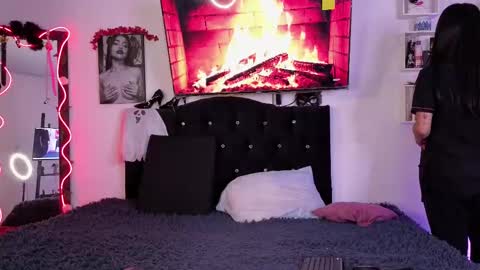 Alaia online show from October 2025 11:16:01 PM