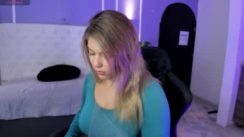 Snapshot of alaia_greyy chatting on January 2026 12:51:01 PM Alaia online show from January 2026 12:51:01 PM