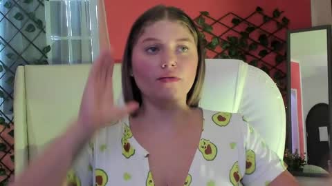 Snapshot of alaia_greyy chatting on May 2026 12:55:02 PM Alaia online show from May 2026 12:55:02 PM