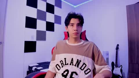 Snapshot of alan_boy01 chatting on September 2025 11:58:01 AM Alan Boy online show from September 2025 11:58:01 AM