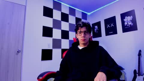 Snapshot of alan_boy01 chatting on October 2025 11:31:01 AM Alan Boy online show from October 2025 11:31:01 AM