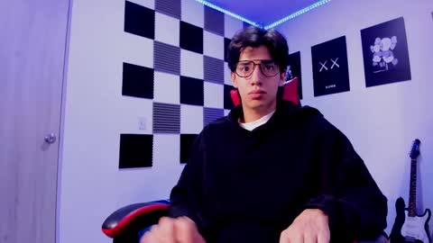 Snapshot of alan_boy01 chatting on October 2025 11:32:02 AM Alan Boy online show from October 2025 11:32:02 AM