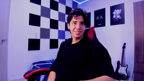 Snapshot of alan_boy01 chatting on October 2025 02:29:01 PM Alan Boy online show from October 2025 02:29:01 PM