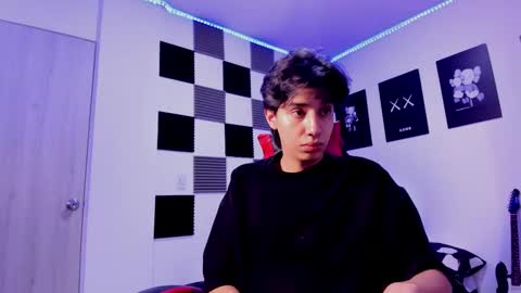 Snapshot of alan_boy01 chatting on October 2025 11:55:01 AM Alan Boy online show from October 2025 11:55:01 AM