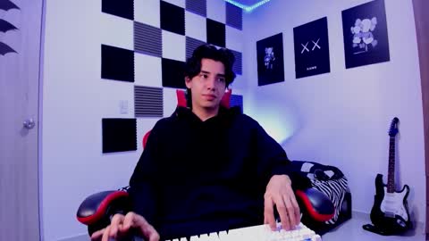 Snapshot of alan_boy01 chatting on November 2025 11:54:02 AM Alan Boy online show from November 2025 11:54:02 AM