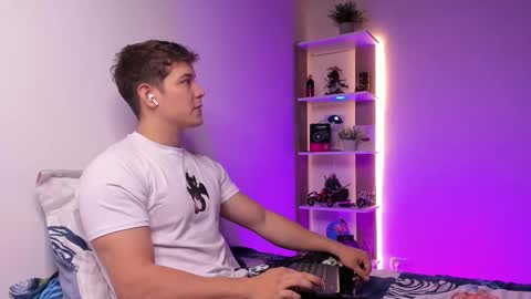 Snapshot of alan_hadid1 chatting on November 2025 08:20:01 PM Alan Hadid online show from November 2025 08:20:01 PM