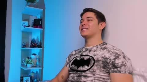 Snapshot of alan_hadid1 chatting on November 2025 08:53:01 PM Alan Hadid online show from November 2025 08:53:01 PM