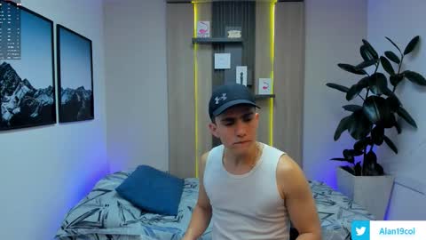 Snapshot of alan_nd_kevin chatting on February 2026 07:21:01 PM Alan Kevin can we reach 100 thumbs up please guys online show from February 2026 07:21:01 PM