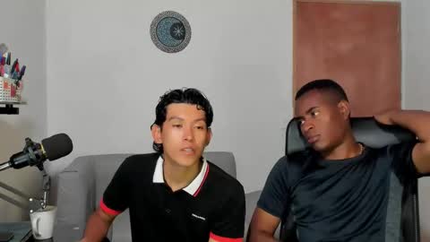 Alan and Criss - WE JUST FRIENDS WITH BENEFITS BOTH VERS online show from February 2026 04:38:01 AM