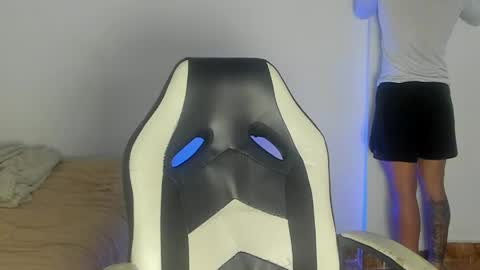alan_vitori online show from May 2026 10:44:02 PM
