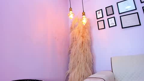 Alana online show from March 2025 12:55:02 PM