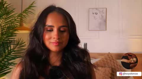 Snapshot of alana_haze chatting on November 2025 03:41:01 AM Alana online show from November 2025 03:41:01 AM