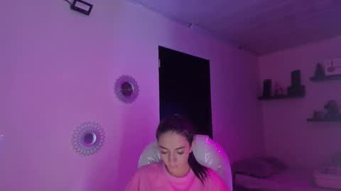 Maeve  online show from January 2025 01:54:01 PM