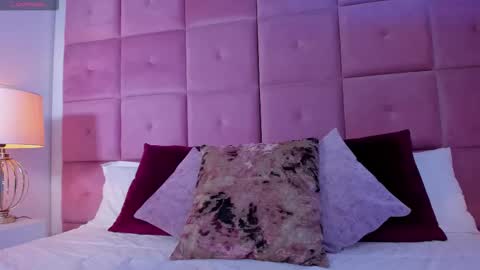 alanah_connors online show from October 2025 02:31:01 PM