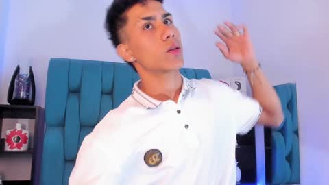 Snapshot of alannaughty_ chatting on December 2024 08:45:01 PM alannaughty_ online show from December 2024 08:45:01 PM