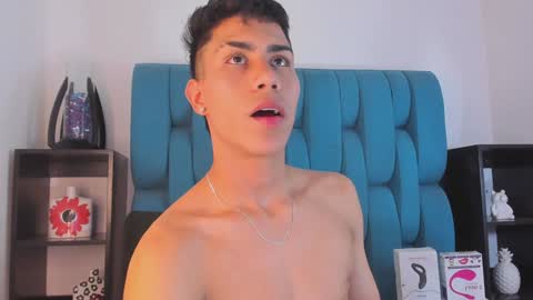 Snapshot of alannaughty_ chatting on December 2024 10:56:01 PM alannaughty_ online show from December 2024 10:56:01 PM