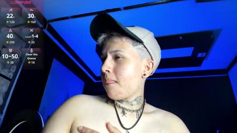 alanred_ online show from October 2025 09:01:01 PM