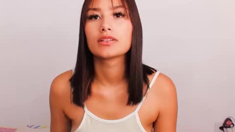 Snapshot of alasska_18 chatting on October 2025 11:23:01 PM alasska_18 online show from October 2025 11:23:01 PM