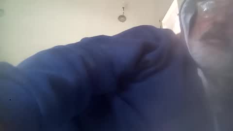 Snapshot of albertoto71 chatting on May 2026 02:25:01 PM albertoto71 online show from May 2026 02:25:01 PM