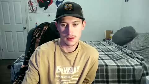 Snapshot of alecurclit chatting on December 2024 10:47:01 PM alecurclit online show from December 2024 10:47:01 PM