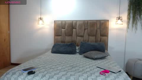 alejandra online show from May 2026 07:43:02 PM