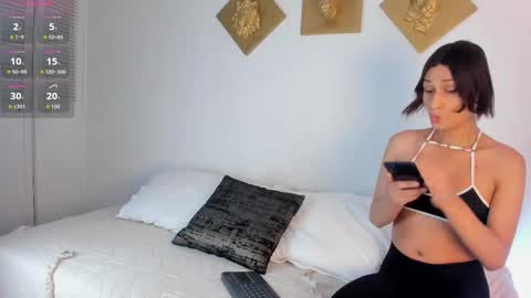 aleexiiaa online show from October 2025 12:13:02 PM