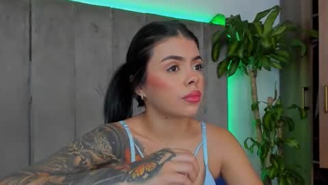 Snapshot of alegra_brown chatting on October 2025 02:01:02 AM Alegra Brown online show from October 2025 02:01:02 AM