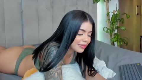 Snapshot of alegra_brown chatting on October 2025 03:22:02 PM Alegra Brown online show from October 2025 03:22:02 PM