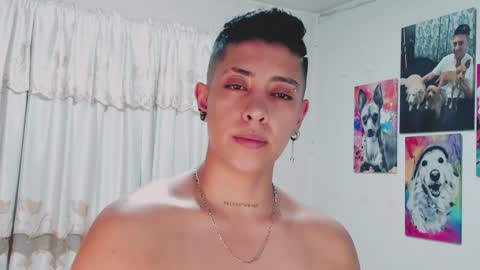 Snapshot of aleja1214 chatting on December 2024 06:04:02 AM Alejandra online show from December 2024 06:04:02 AM