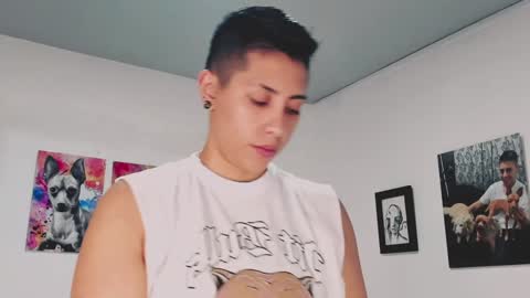 Snapshot of aleja1214 chatting on December 2024 02:47:01 AM Alejandra online show from December 2024 02:47:01 AM