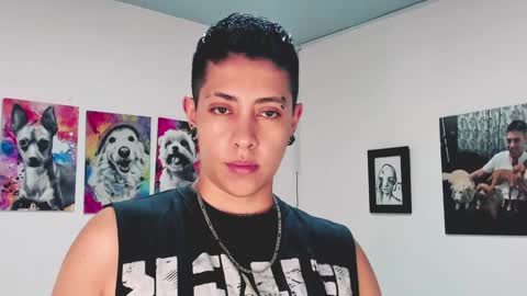 Snapshot of aleja1214 chatting on January 2025 10:15:02 PM Alejandra online show from January 2025 10:15:02 PM