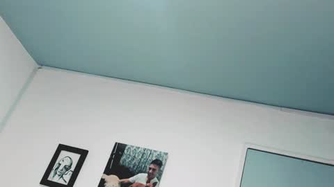 Snapshot of aleja1214 chatting on January 2025 01:19:01 AM Alejandra online show from January 2025 01:19:01 AM