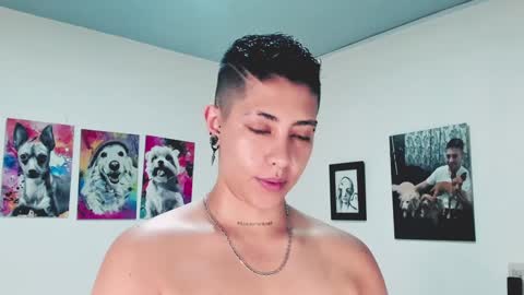 Snapshot of aleja1214 chatting on January 2025 08:21:01 PM Alejandra online show from January 2025 08:21:01 PM