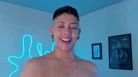 Snapshot of aleja1214 chatting on September 2025 06:59:01 AM Alejandra online show from September 2025 06:59:01 AM