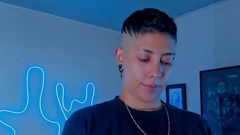 Snapshot of aleja1214 chatting on October 2025 02:11:02 AM Alejandra online show from October 2025 02:11:02 AM